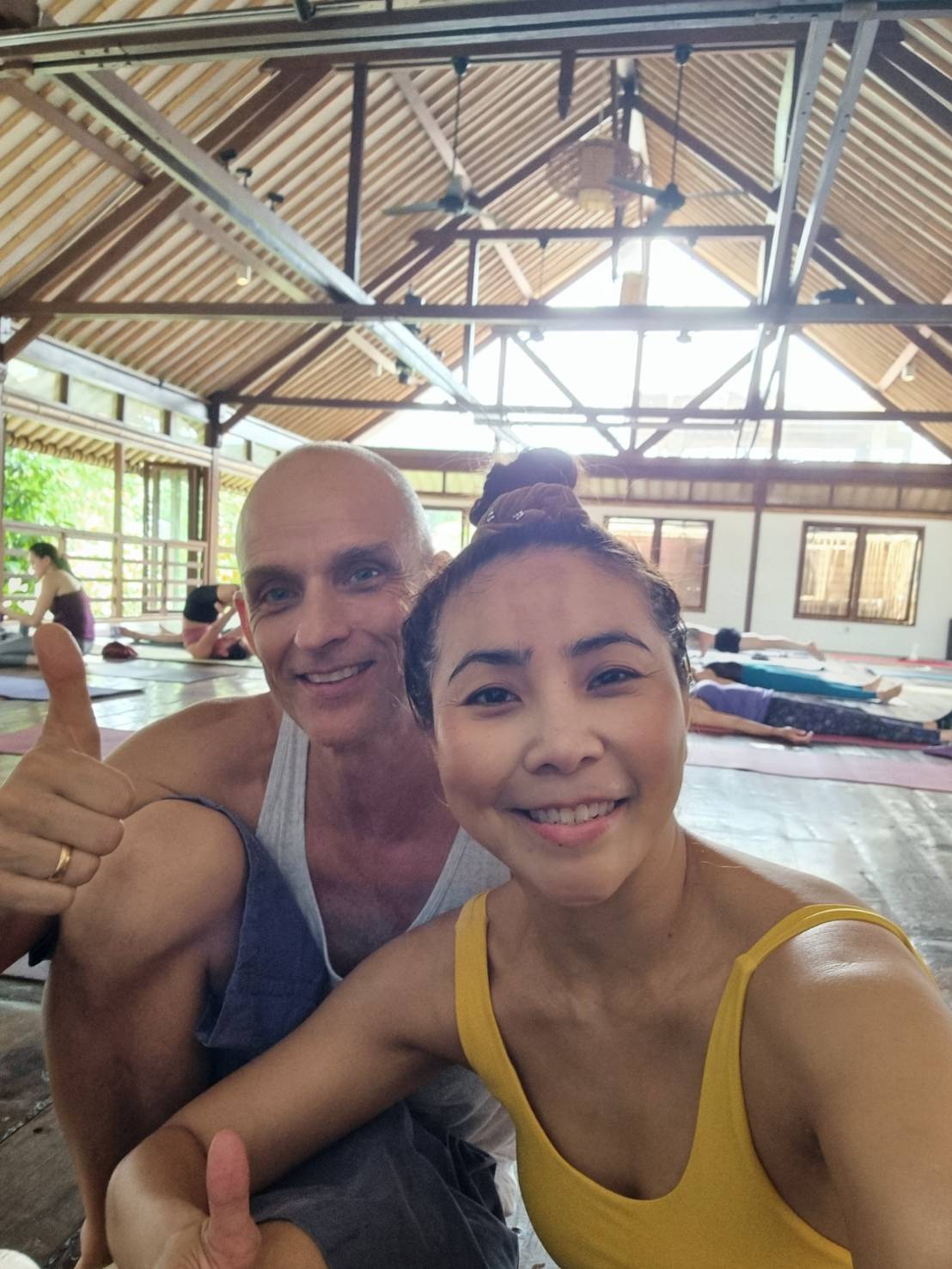 line_oa_chat_240930_081607_group_1